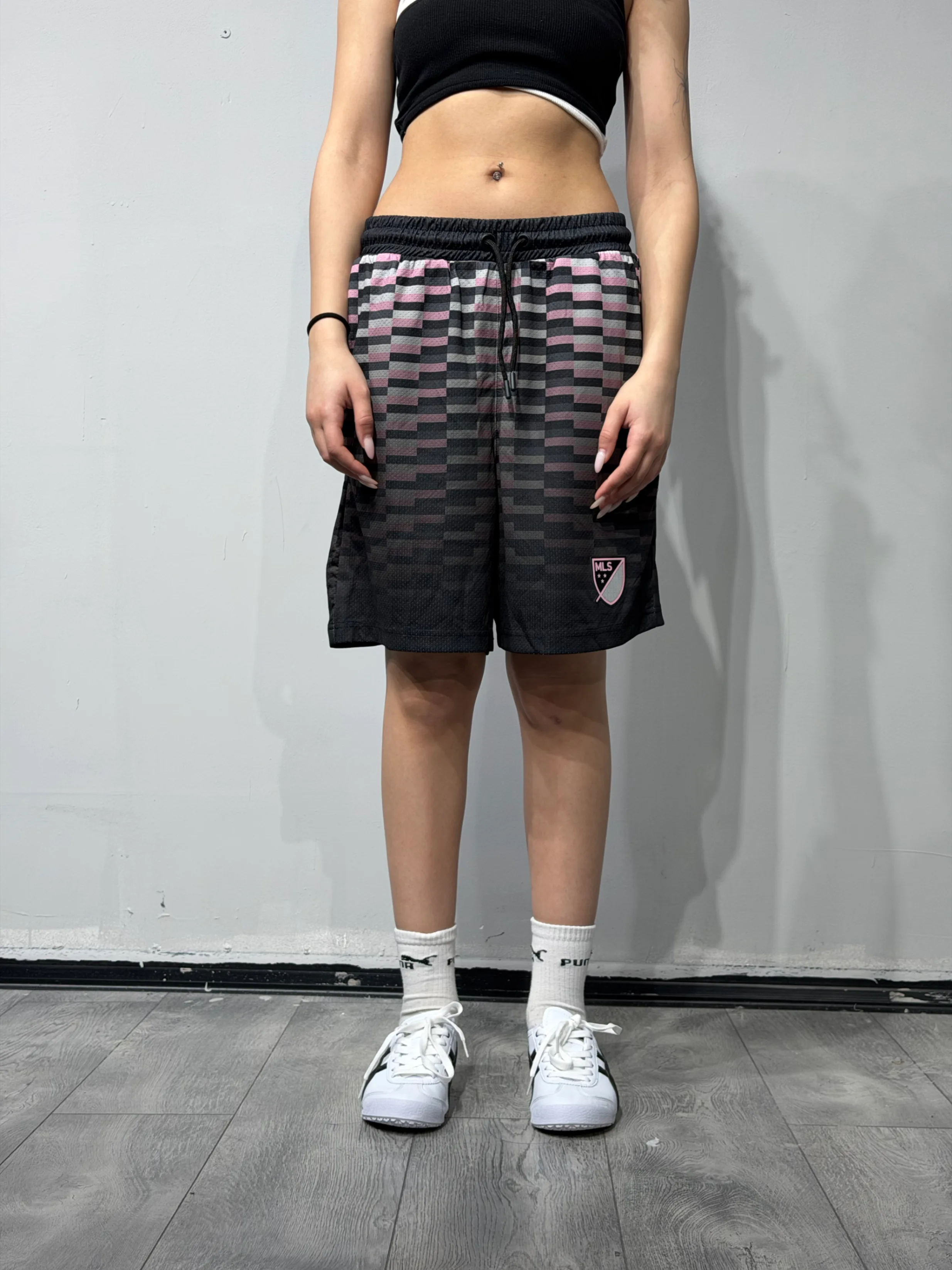 MLS unisex short