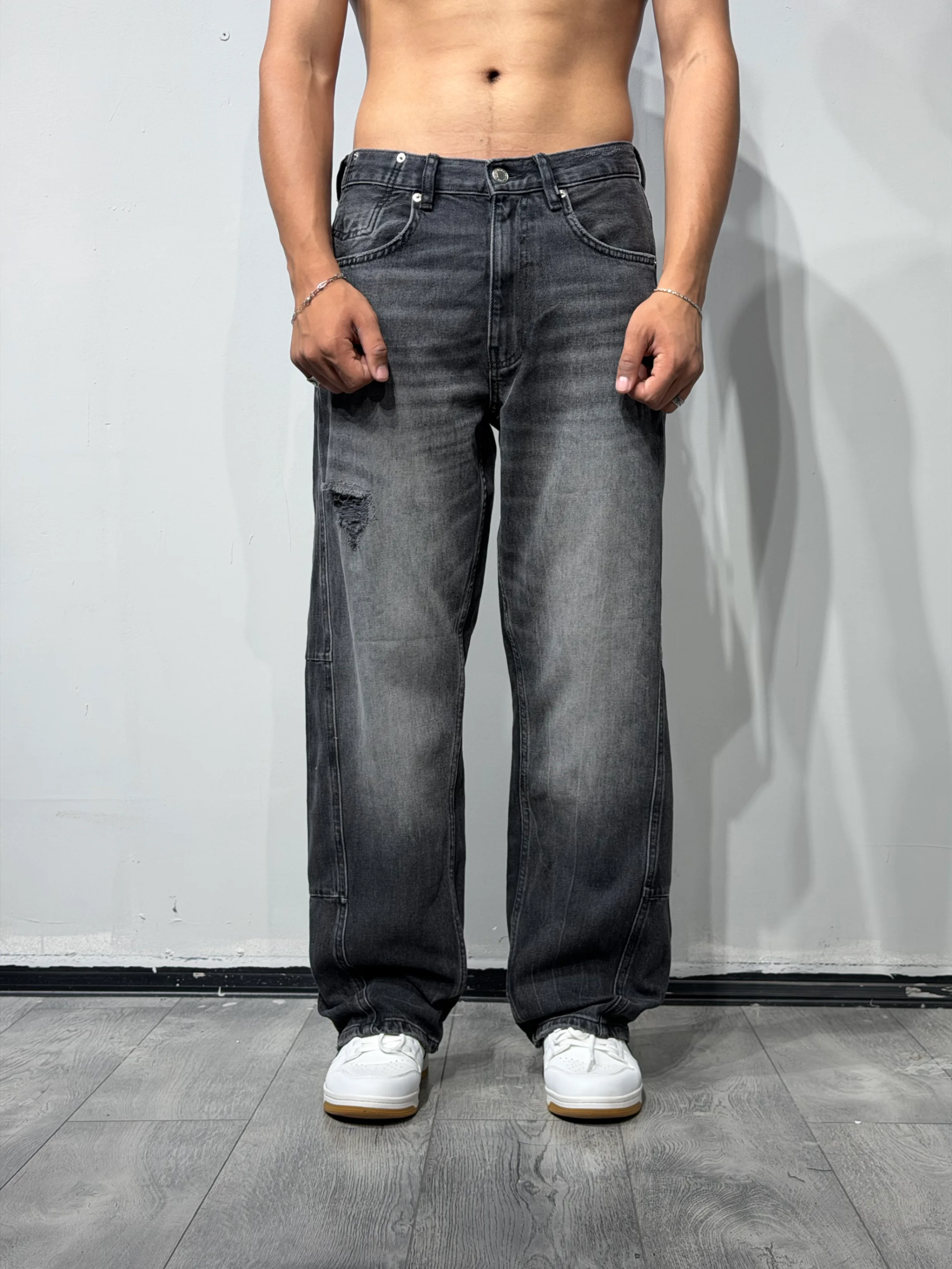 ZR  yırtıq detay baggy jeans